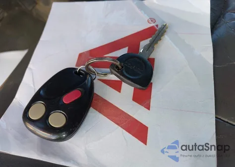 2003 GMC Envoy Slt from USA, damaged, VIN 1GKDT13SX32296038